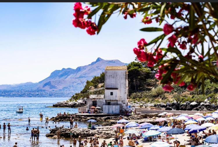 Photo of Others in Santa Flavia