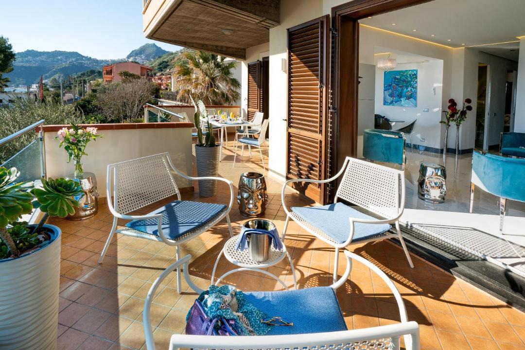 Photo of Patio Balcony in Mazzeo