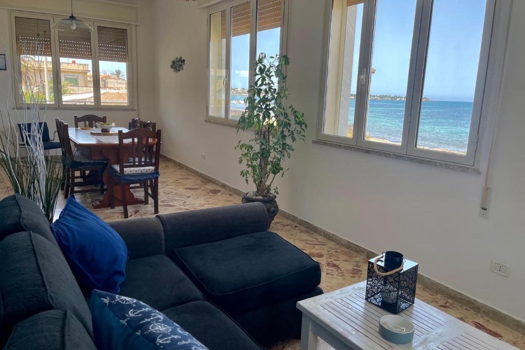 Photo of Livingroom in Villa Grazia di Carini