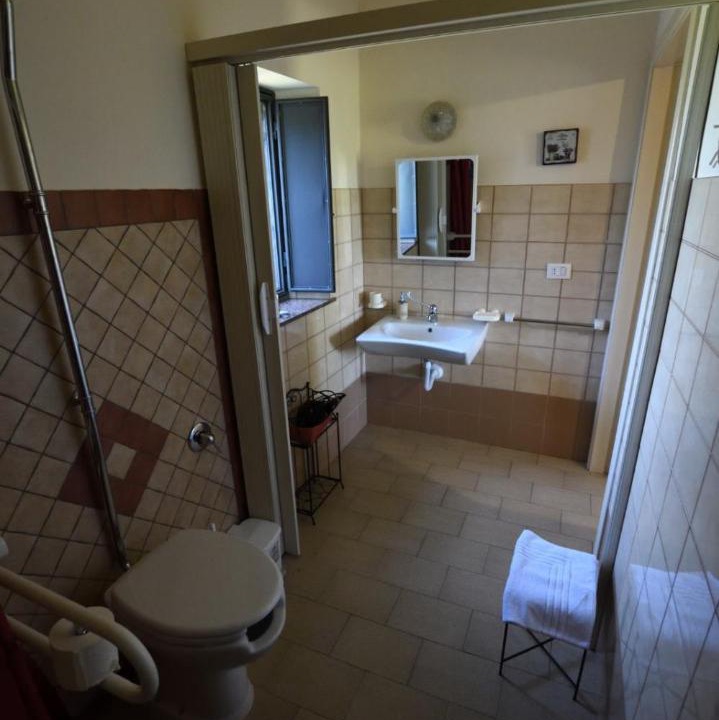 Photo of Bathroom in Montelaguardia