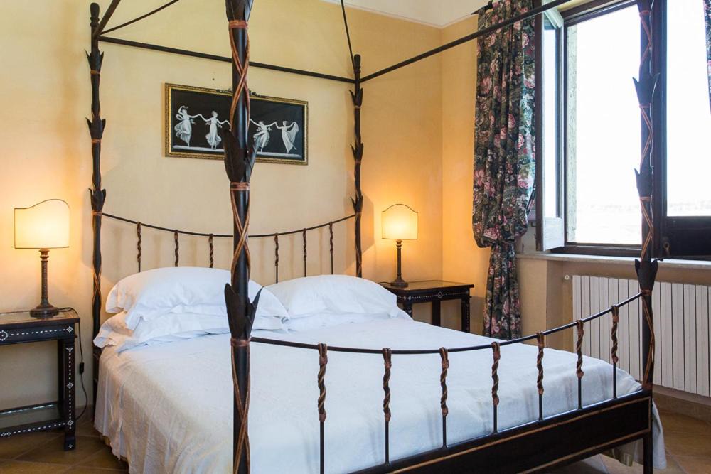 Photo of Bedroom in Falconara