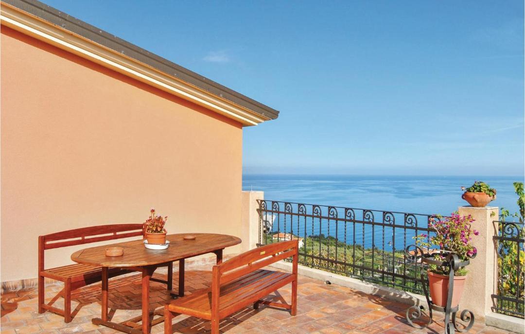 Photo of Patio Balcony in Gioiosa Marea