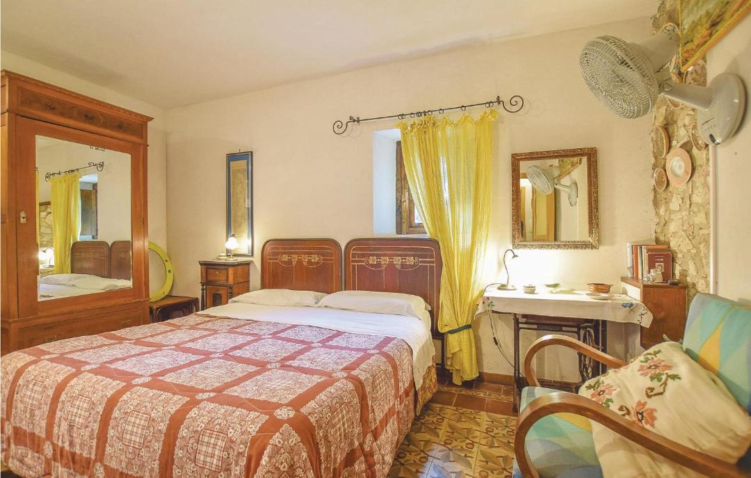 Photo of Bedroom in Acquedolci