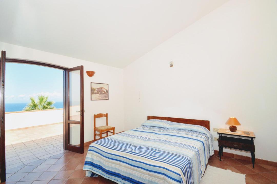 Photo of Bedroom in Scopello