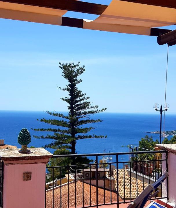 Photo of Patio Balcony in Taormina City Centre