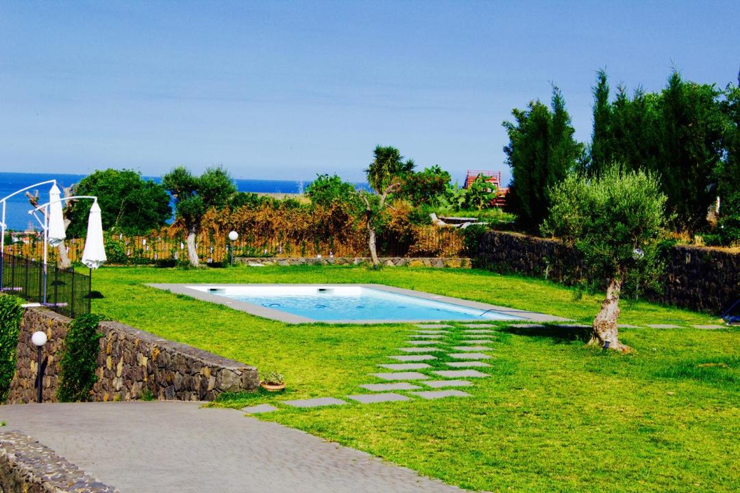 Photo of Others in Aci San Filippo