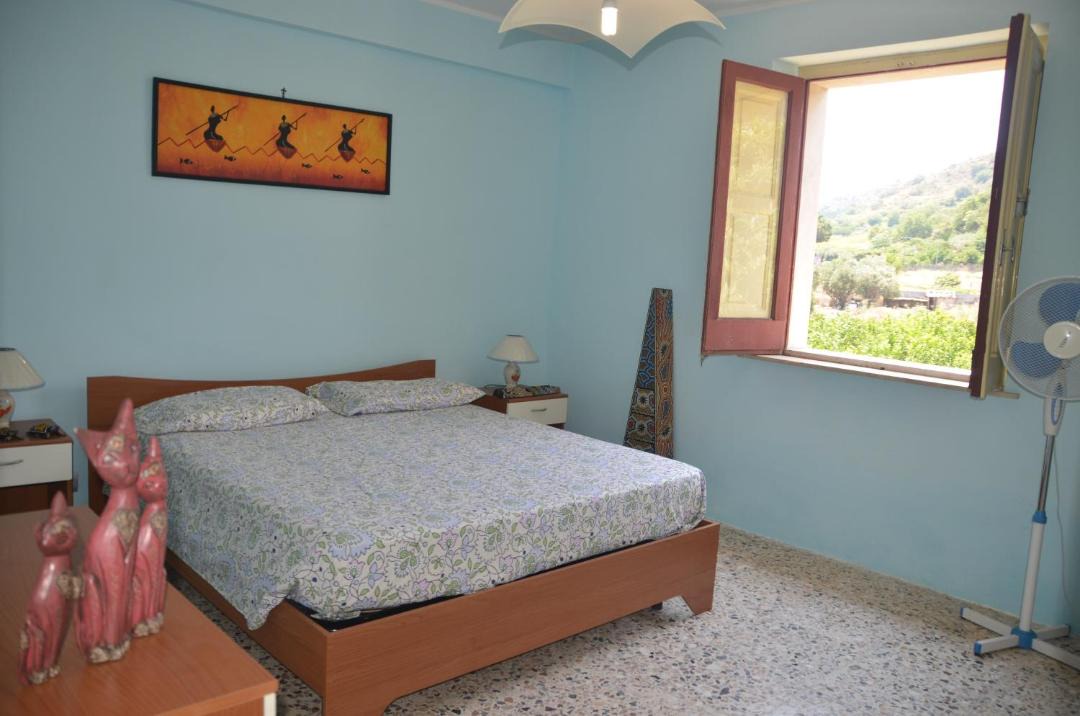 Photo of Bedroom in Mitogio