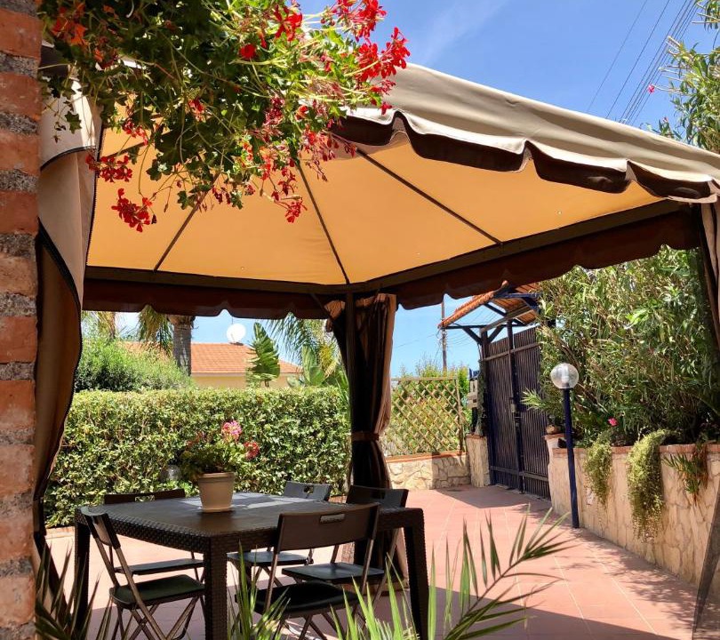 Photo of Patio Balcony in Costa Saracena-Castelluccio