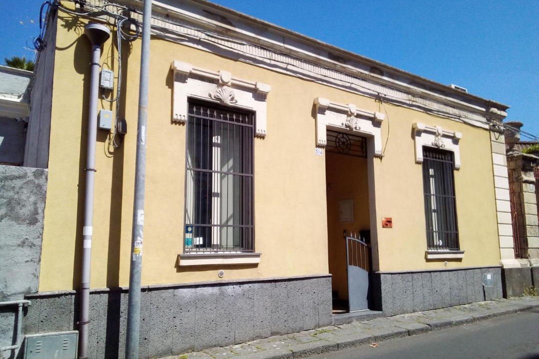 Photo of Buildings in Ognina