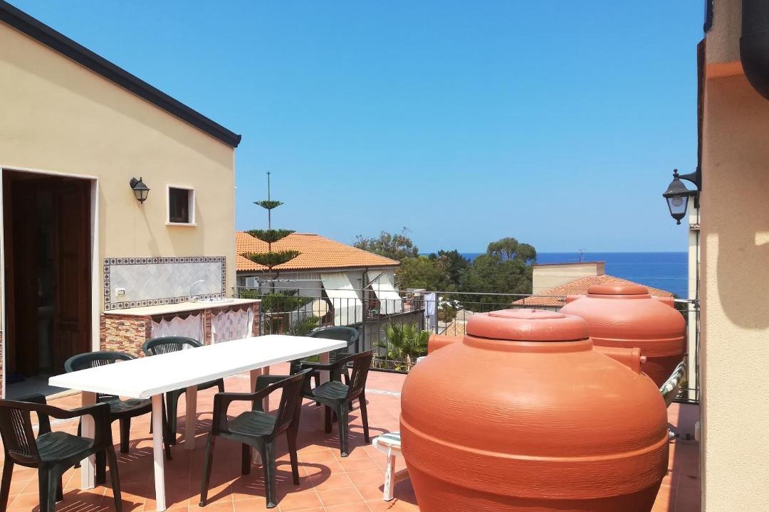 Photo of Patio Balcony in Marina di Caronia