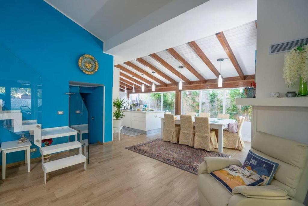 Photo of Livingroom in Cefalu