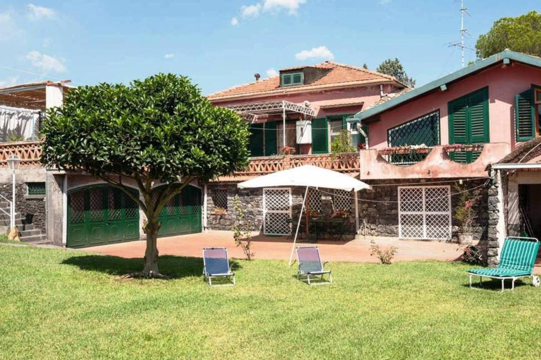 Photo of Buildings in Acireale