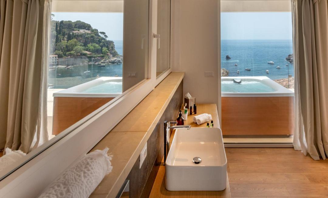 Photo of Bathroom in Mazzaro
