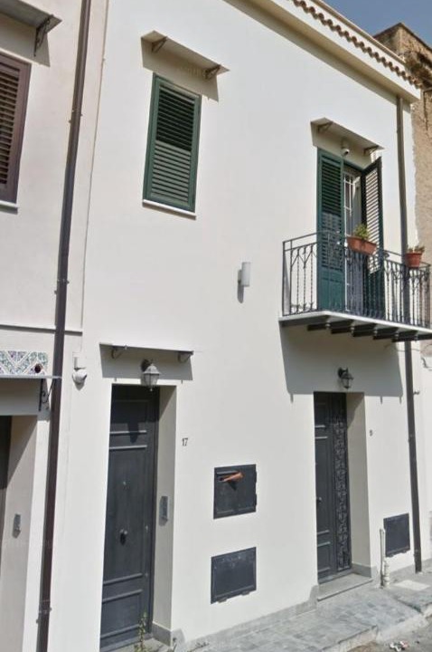 Photo of Buildings in Palermo