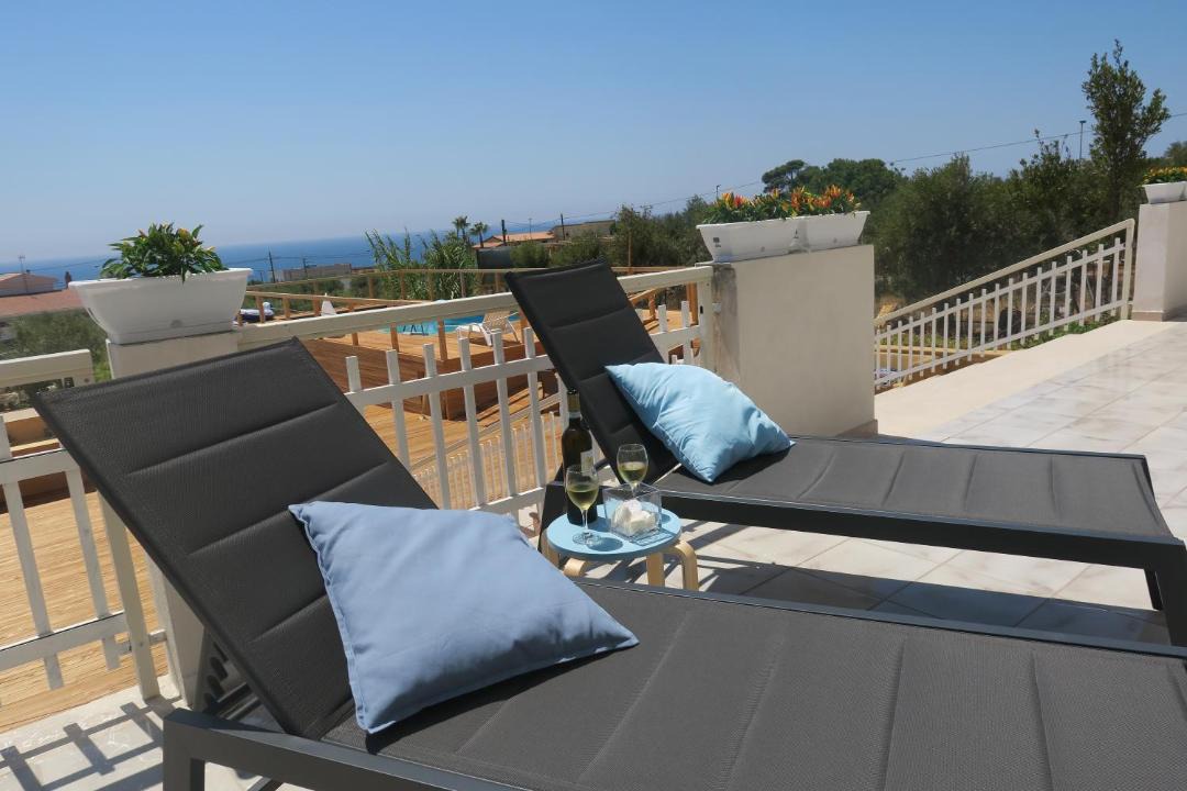 Photo of Patio Balcony in Cava dʼAliga