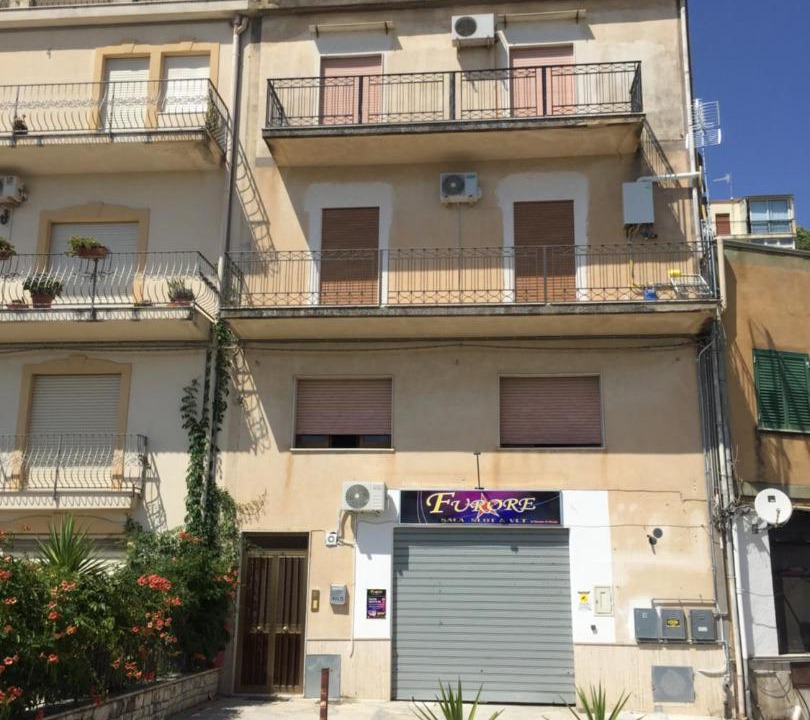 Photo of Buildings in Bisacquino