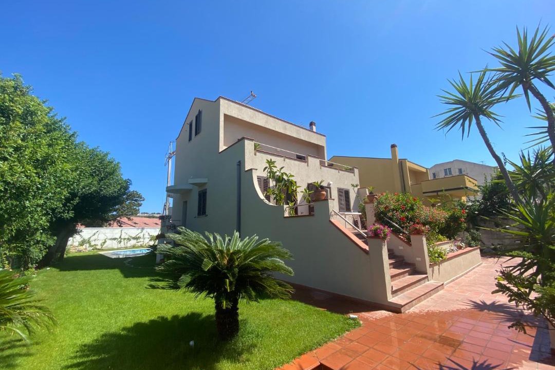 Photo of Buildings in Torre di Faro