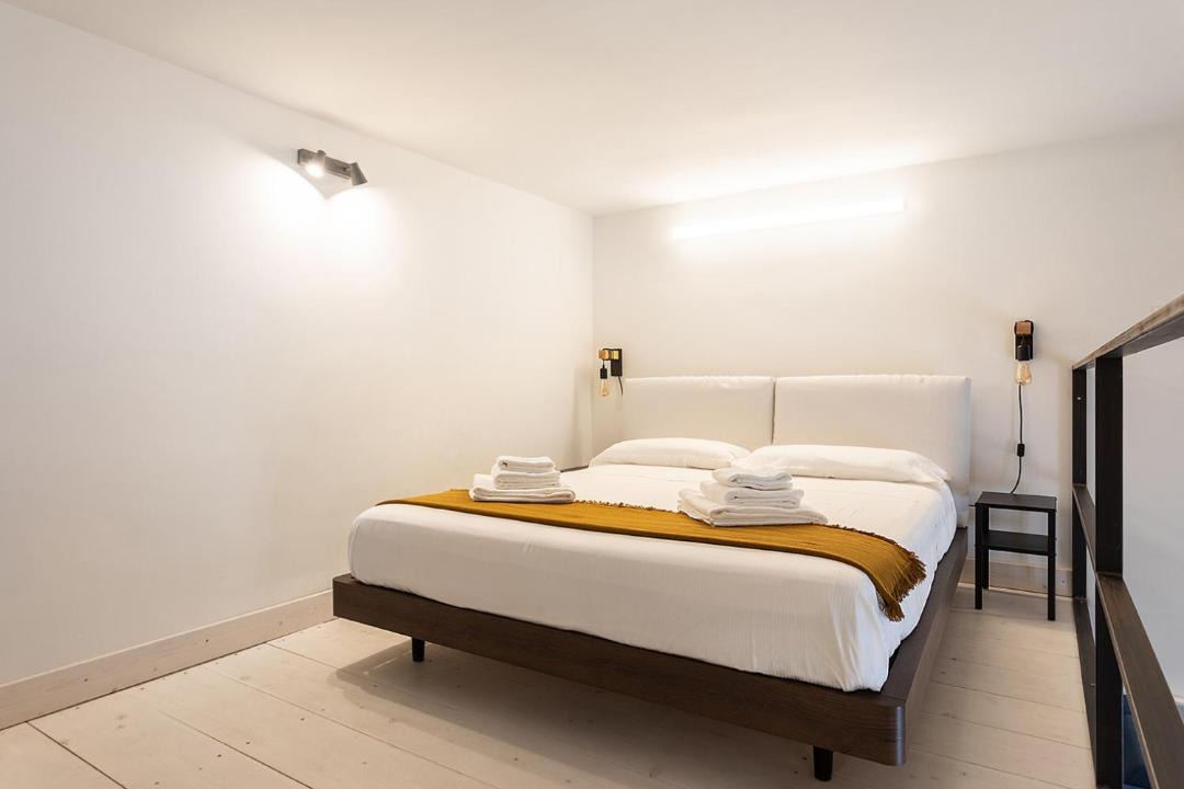 Photo of Bedroom in Noto Historic Centre