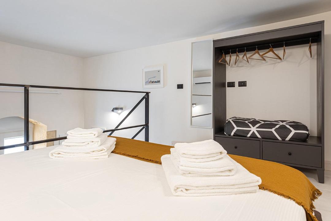 Photo of Bedroom in Noto Historic Centre