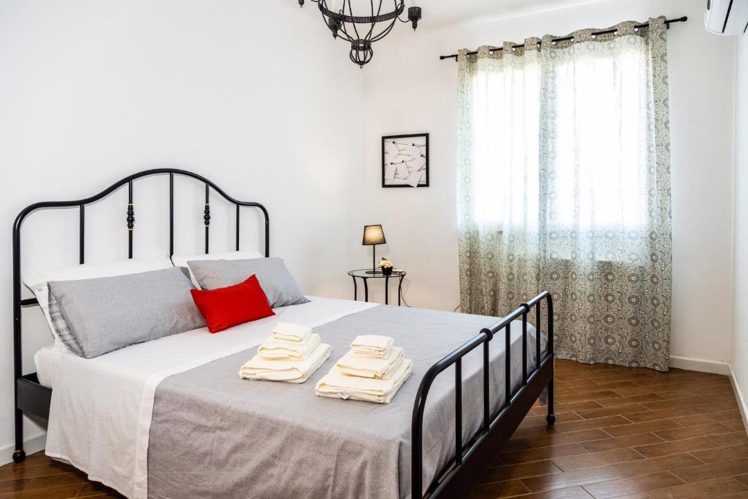 Photo of Bedroom in Carini