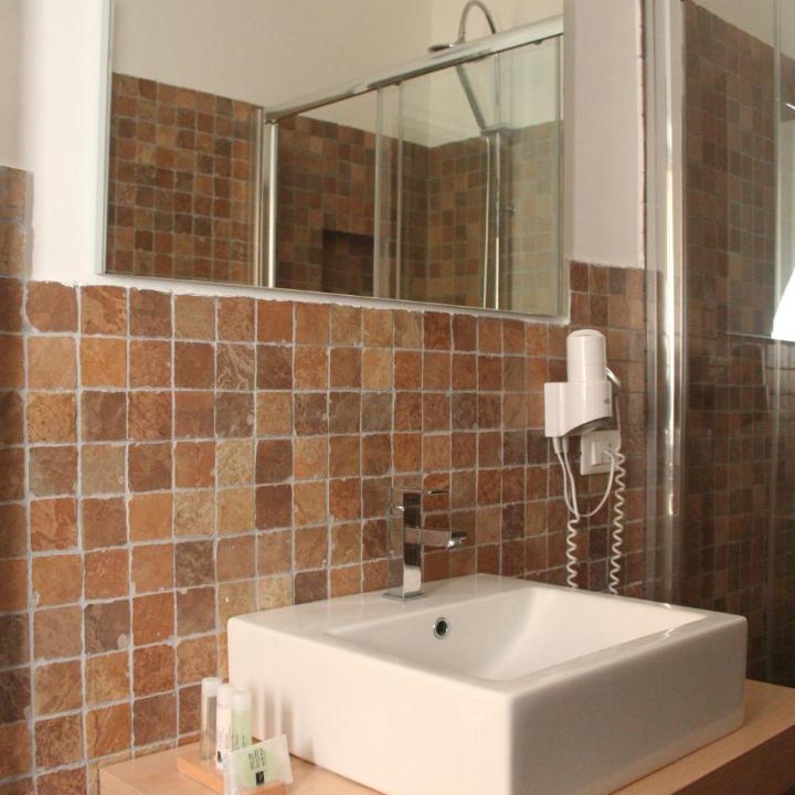 Photo of Bathroom in Favara