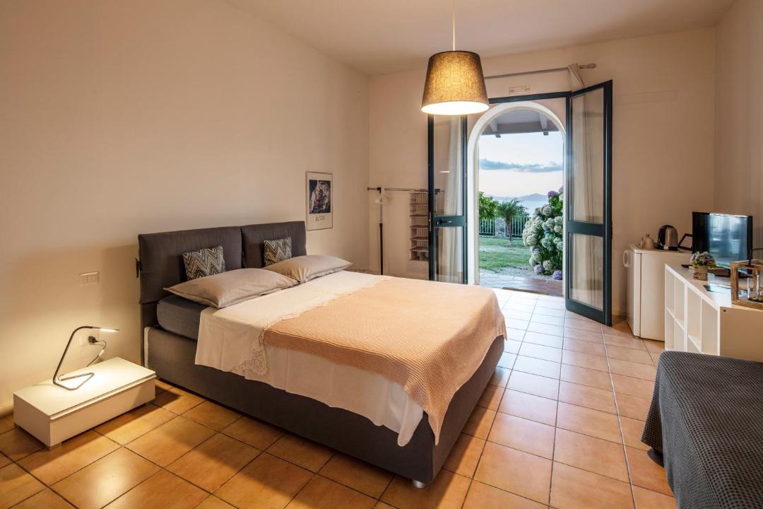 Photo of Bedroom in Piraino