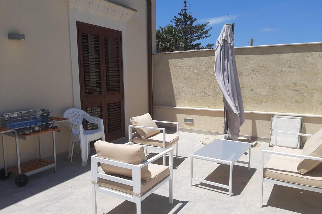 Photo of Patio Balcony in Birgi Vecchi