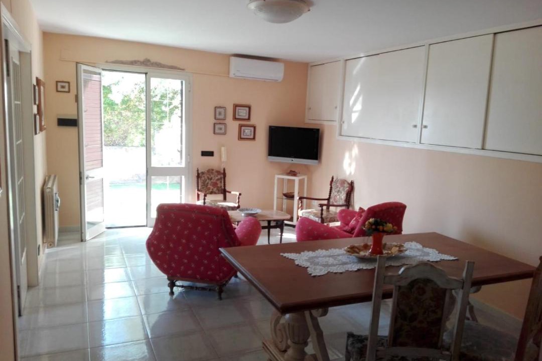 Photo of Livingroom in Augusta