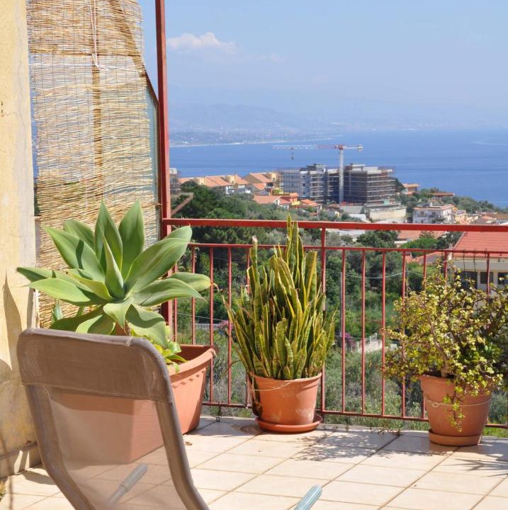 Photo of Patio Balcony in Capo Peloro