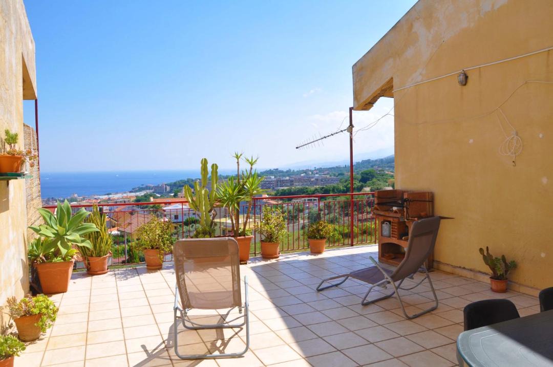 Photo of Patio Balcony in Capo Peloro