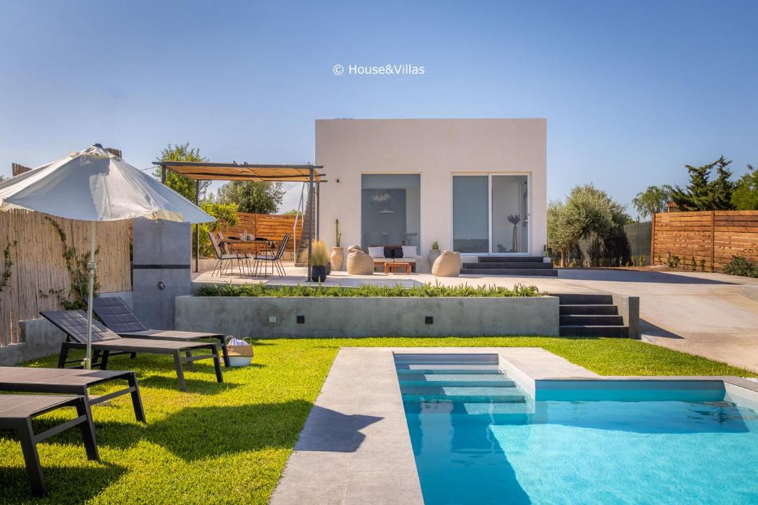 Photo of Outdoor in Avola