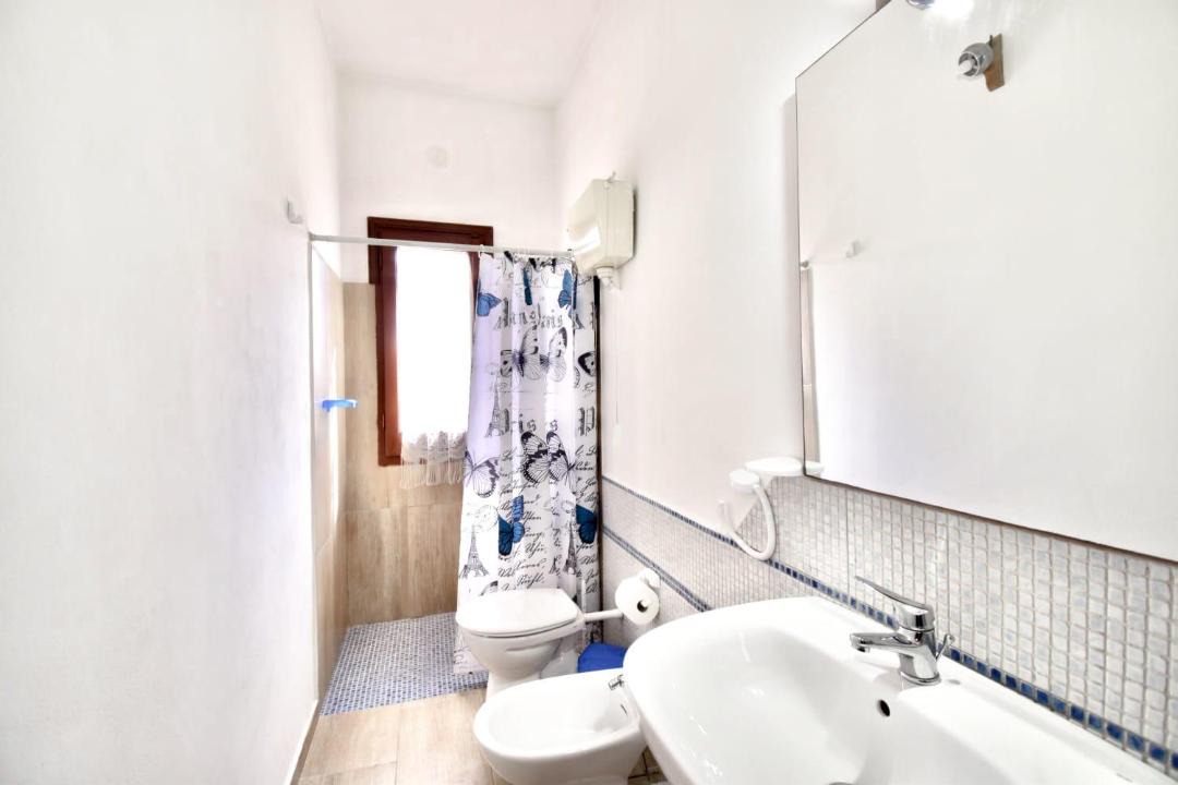 Photo of Bathroom in Pantelleria