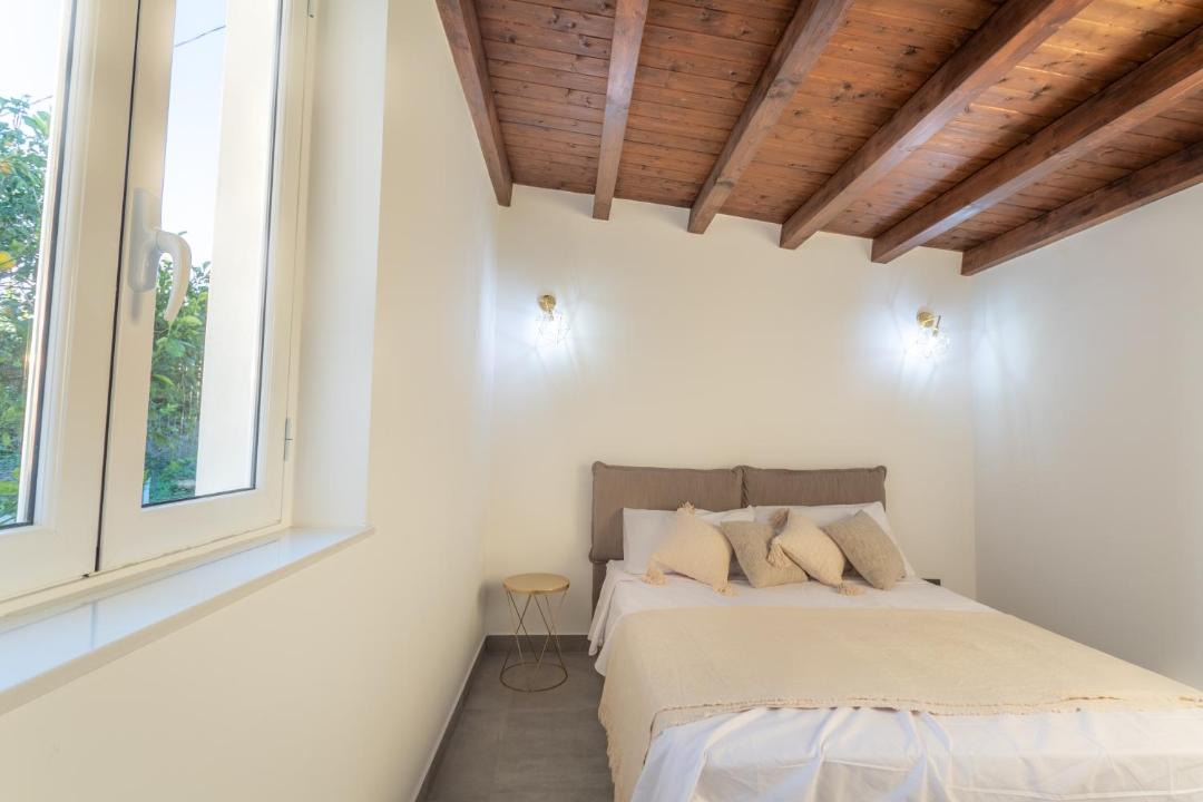 Photo of Bedroom in Avola