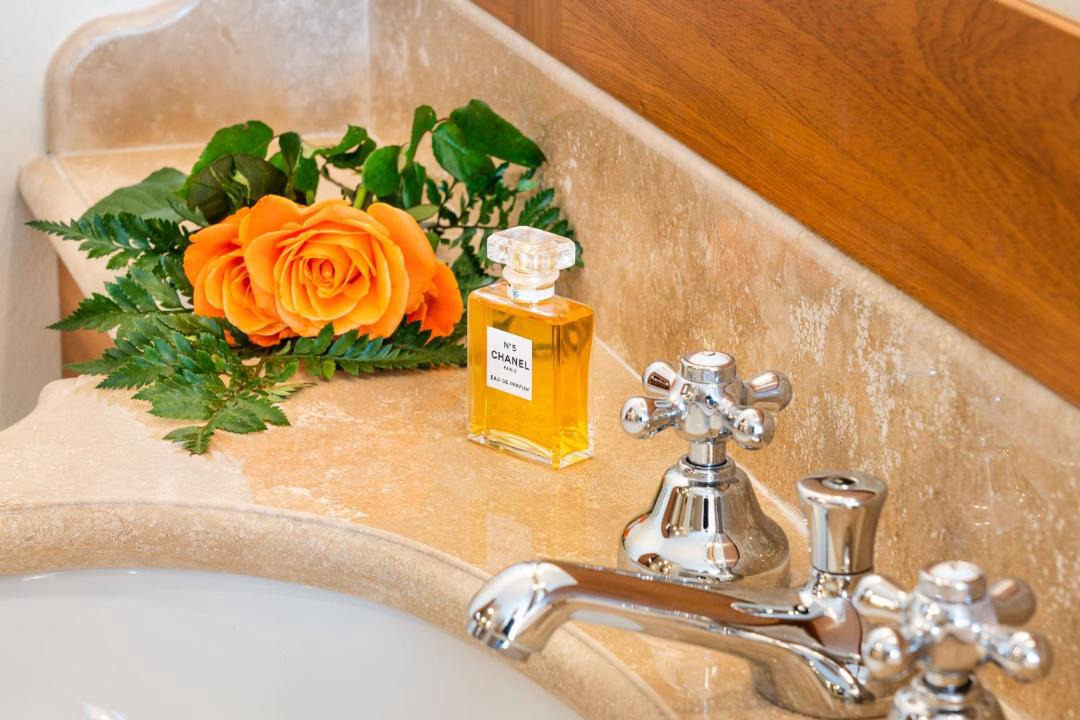 Photo of Bathroom in Noto