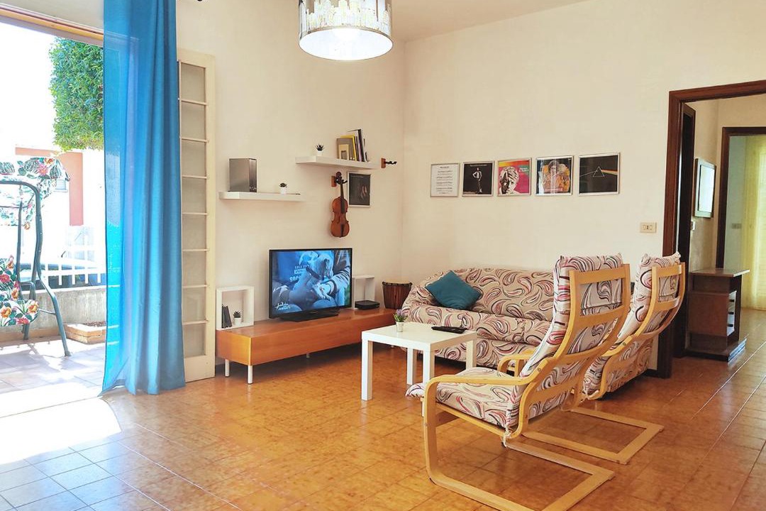 Photo of Livingroom in Caucana-finaiti-casuzze-finaiti Nord