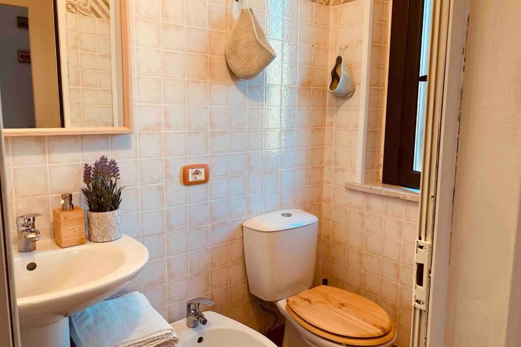 Photo of Bathroom in Aci Trezza