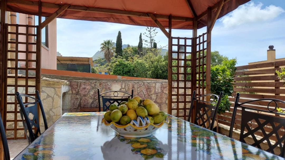 Photo of Patio Balcony in Valderice