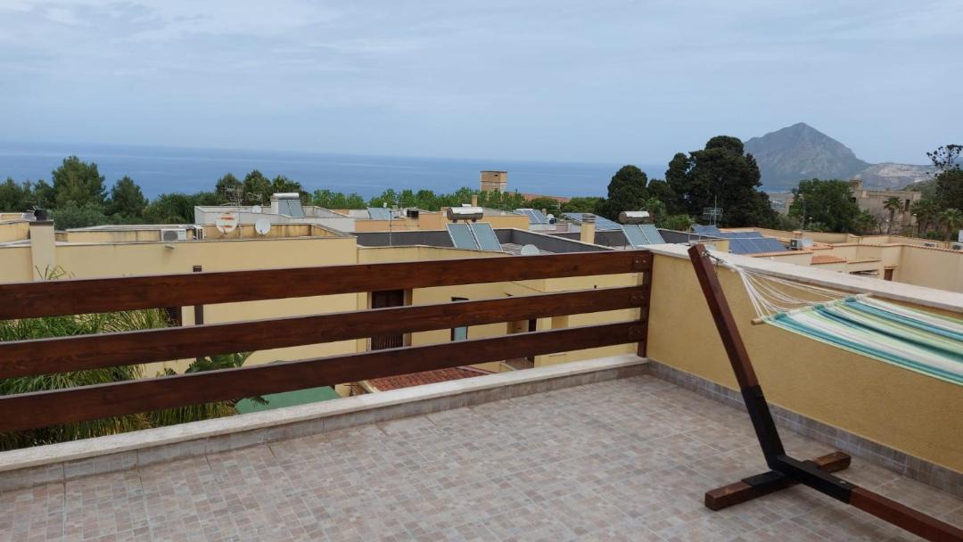 Photo of Patio Balcony in Valderice