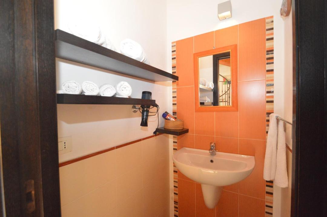 Photo of Bathroom in Alcamo Historic Center