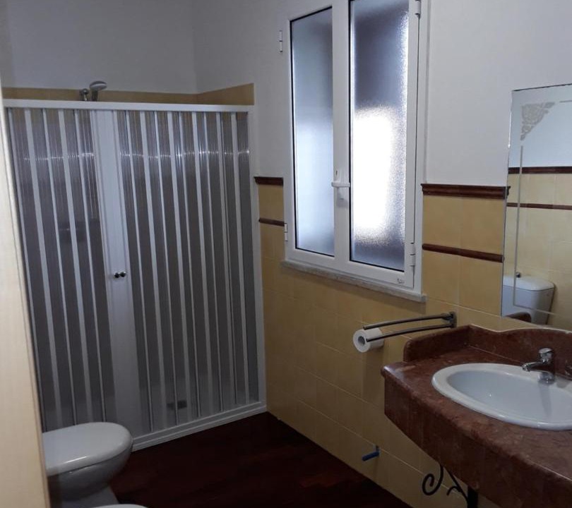 Photo of Bathroom in Brucoli