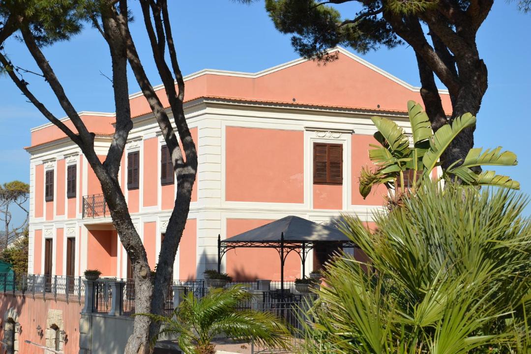 Photo of Others in Licata