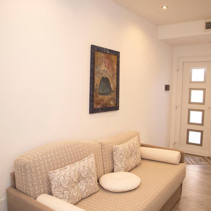 Photo of Livingroom in Corleone