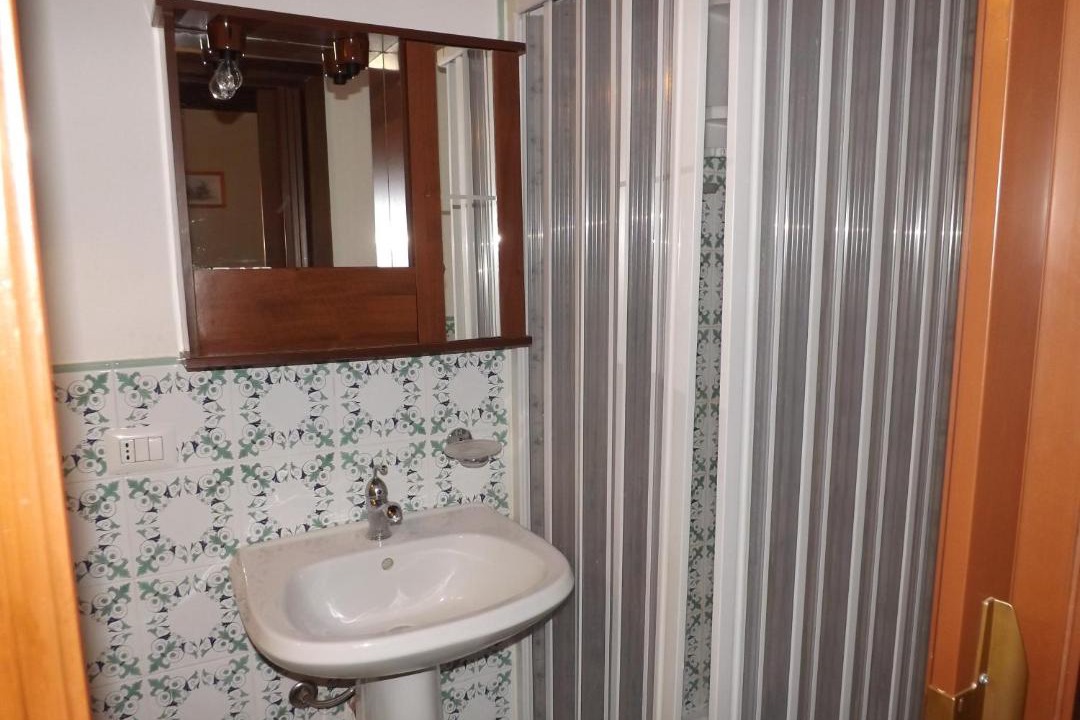 Photo of Bathroom in Rovittello