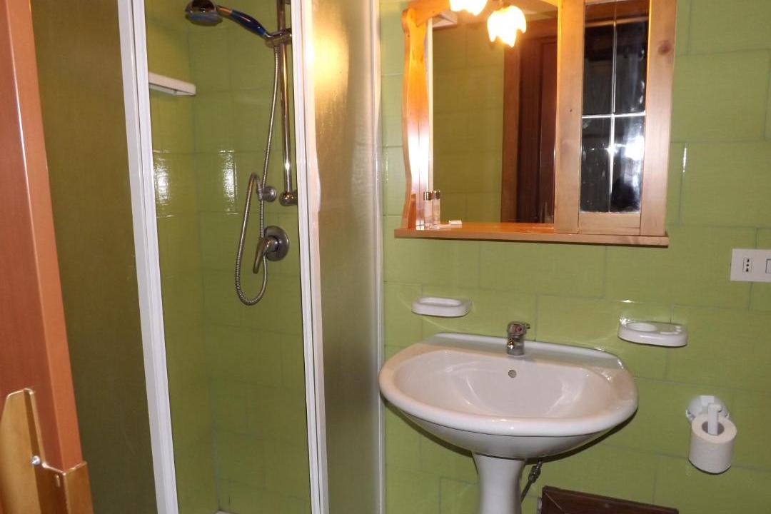 Photo of Bathroom in Rovittello