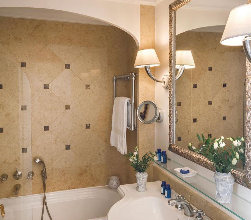 Photo of Bathroom in Taormina City Centre
