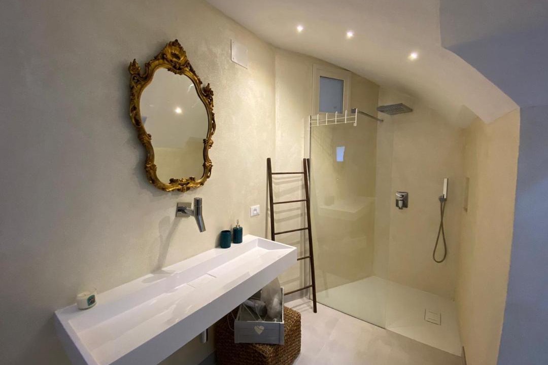 Photo of Bathroom in Noto