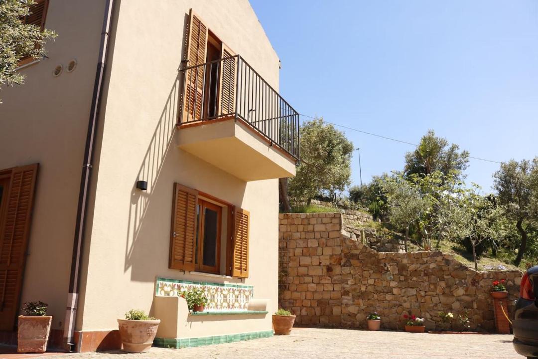 Photo of Buildings in Tusa