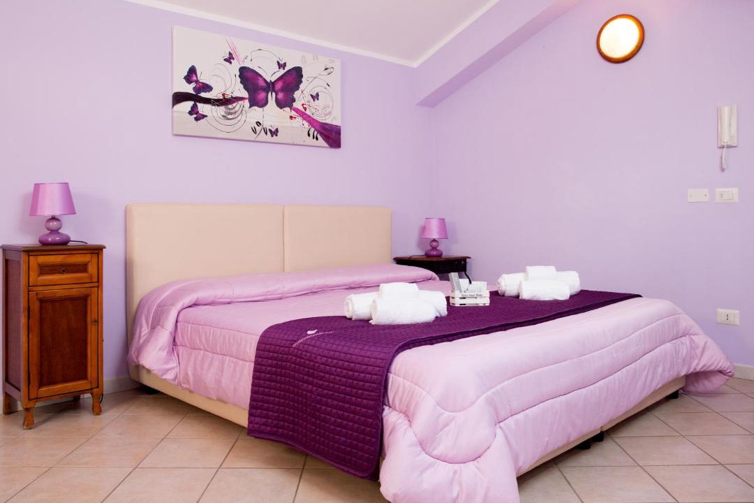 Photo of Bedroom in Campofelice di Roccella