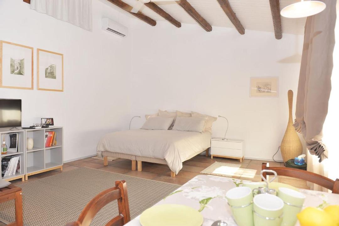 Photo of Bedroom in Isola