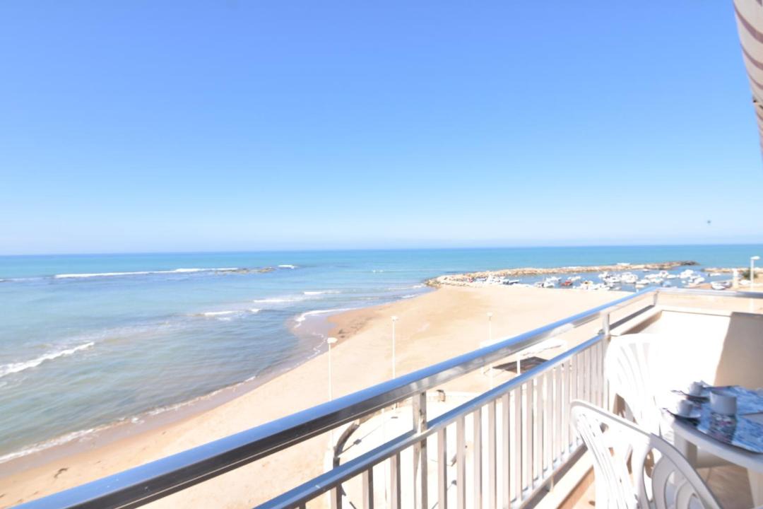 Photo of Patio Balcony in Punta Secca